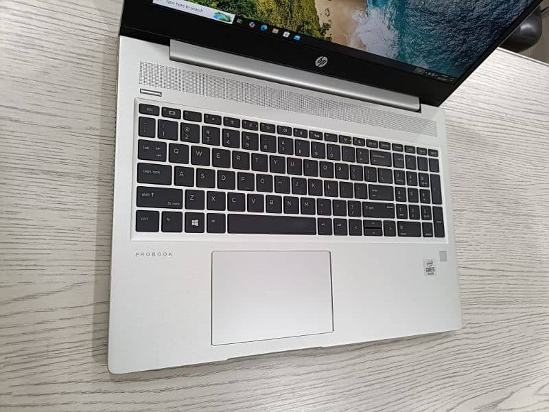 Hp probook 450 g7 core i5 10th gen quadcore 2gb Nvidia 15.6 1080p Num 4