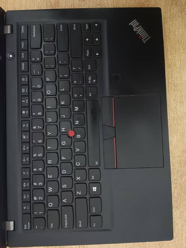 Thinkpad t490s touch screen 16 gb ram 2