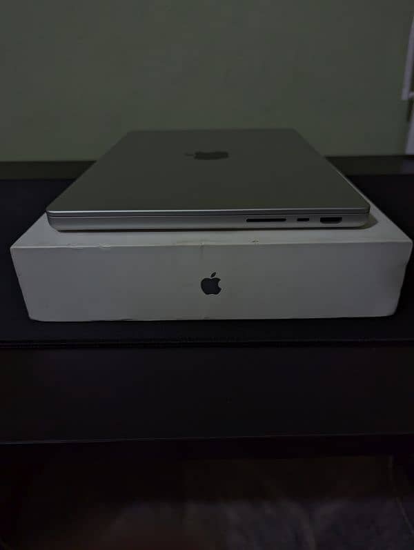 M1 MacBook Pro 2021 5