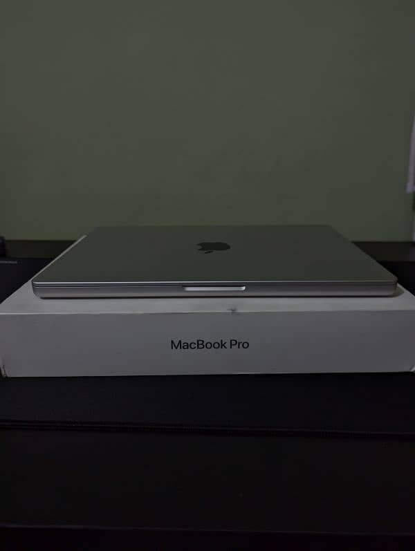 M1 MacBook Pro 2021 6