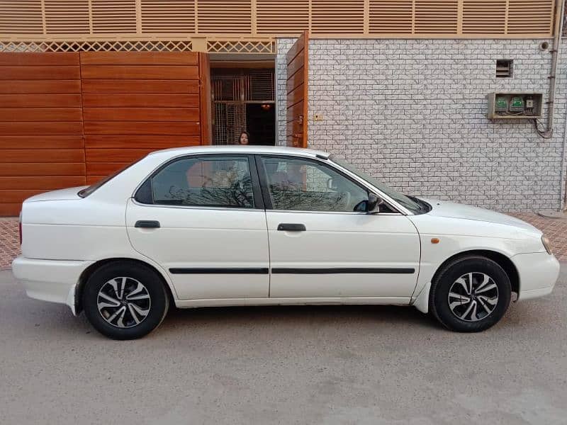 Suzuki Baleno 2005 Totally Genuine 1