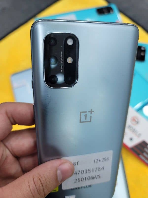 OnePlus 8t 12/256 10