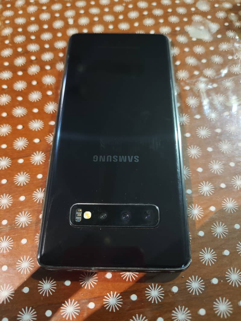 Samsung S10+ 10/10 Condition (PRICE NEGOTIABLE) 1