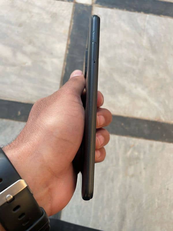 redmi note 10 JE 4+1/64gb non pta 4