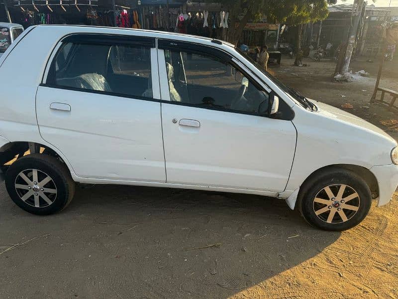 Suzuki Alto 2012 2