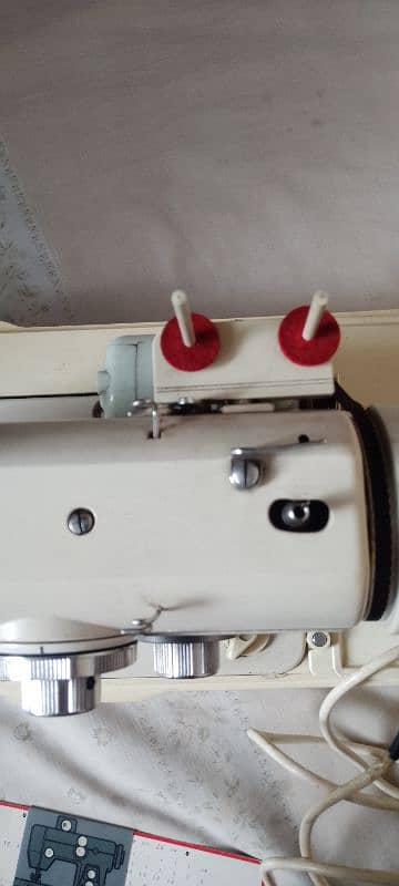 Janome 672 urgent sale need cash 11