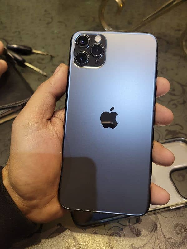 Iphone 11 pro max 64gb factory unlock 0