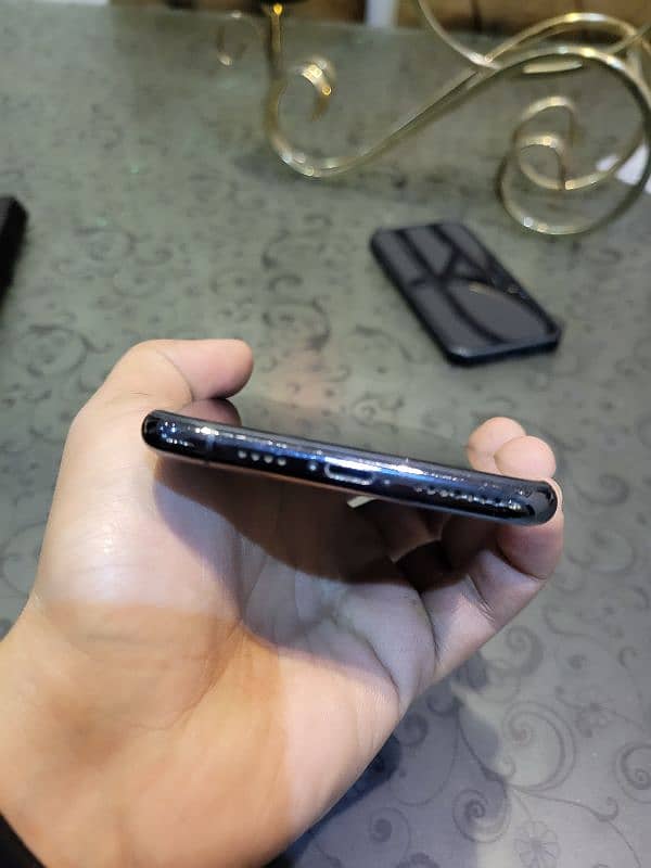 Iphone 11 pro max 64gb factory unlock 2