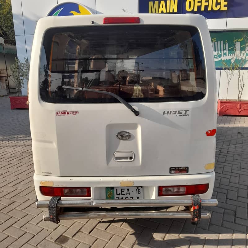 Daihatsu Hijet 2014 5