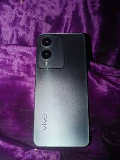 vivo y17 (4 128) ha 03141458773 only Whatsapp