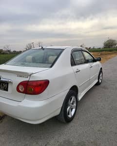 Toyota Corolla SE Saloon 2004