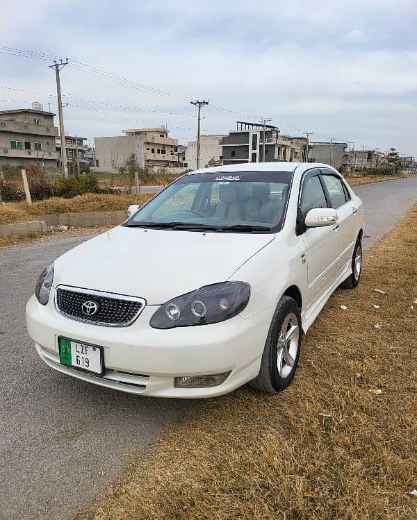 Toyota Corolla SE Saloon 2004 1