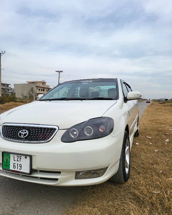 Toyota Corolla SE Saloon 2004 2