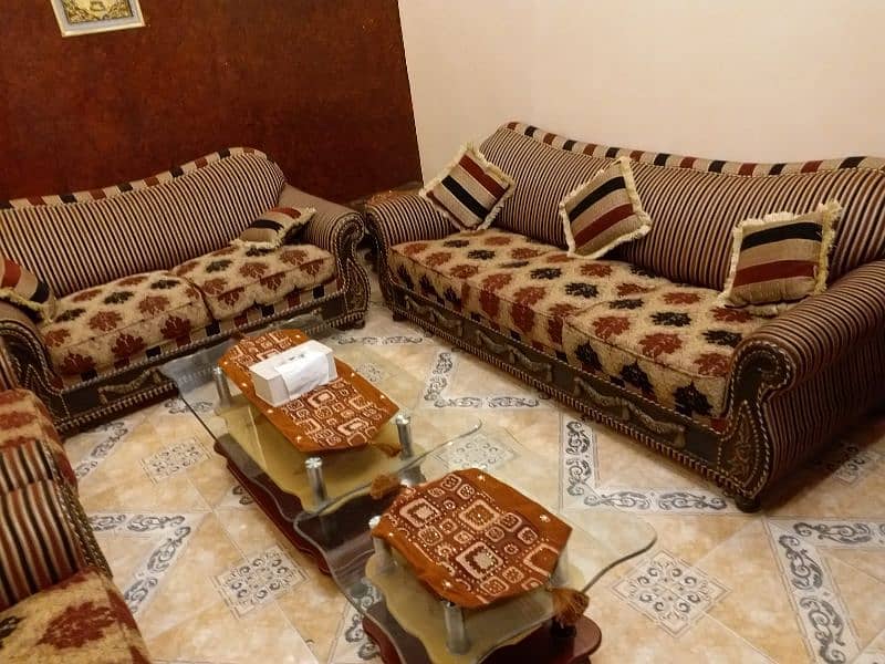 7 SEATER SOFA SET JUST LIKE NEW 2