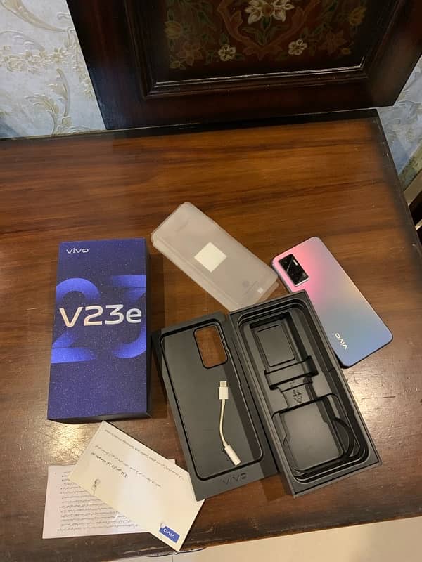 Vivo V23e 12/128 Gb With all Accessories 0