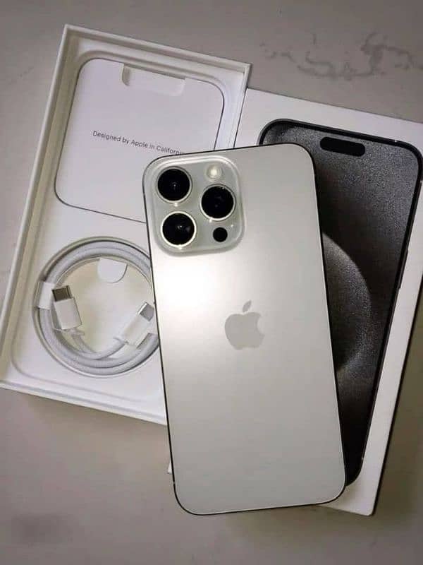 i Phone 8plus, 11,12,13,14,15 pro max on instalment Whatsap 3062623924 7