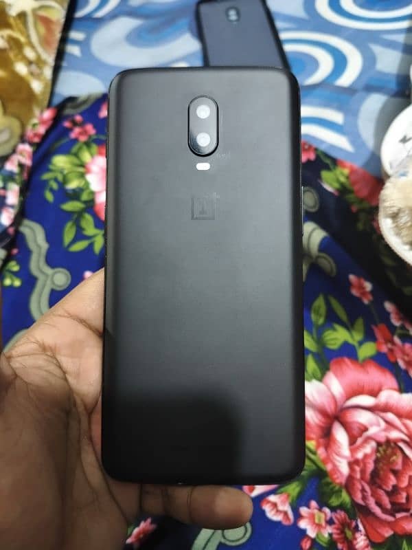 OnePlus 6t 10 by 9.5 condition 8 128GB exchange possible 7