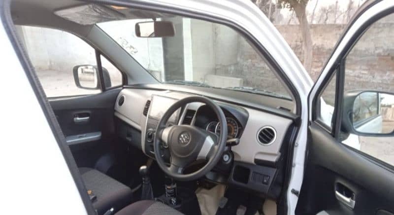 Suzuki Wagon R 2024 4