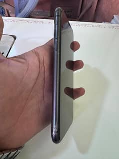 iphone 11jv    urgent sale