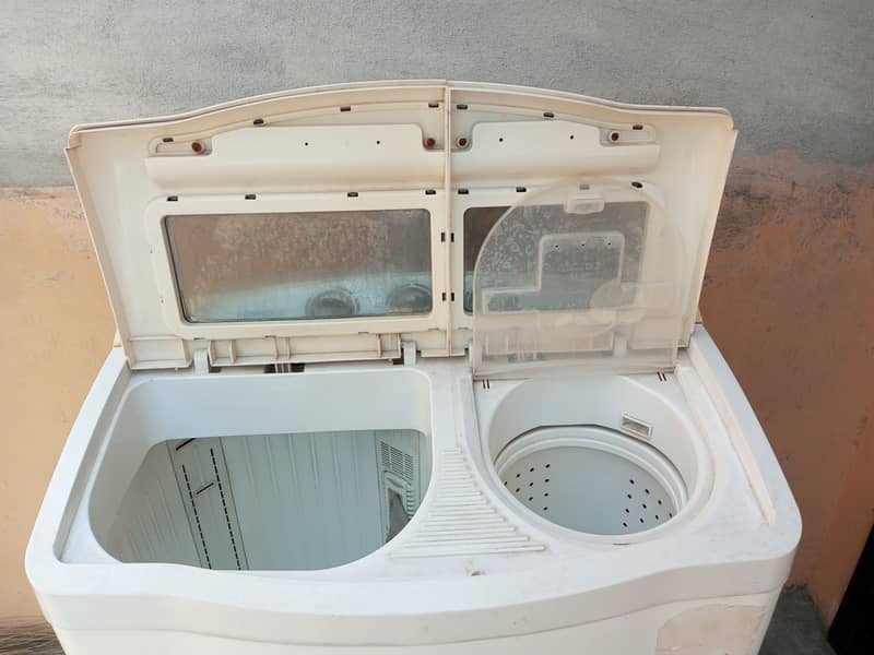 KENWOOD KWM-950SA - 9kg  Twin Tub Washing machine + dryer 3