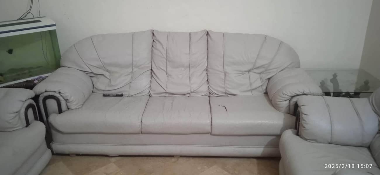 5 SEATER SOFA SET 1