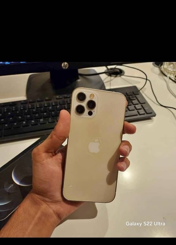 iPhone 12 pro 128GB / Factory unlock 1