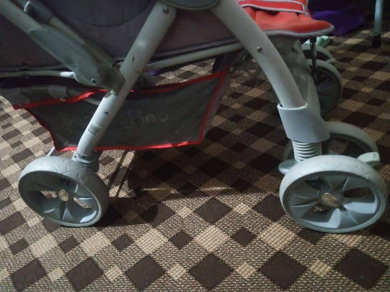 baby pram 1