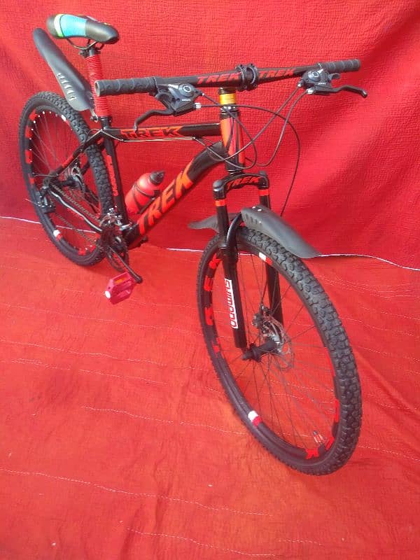 MTB CYCLE IMPORTED ORIGINAL SIZE 26 FOR 13 & ABOVE PERSON 3