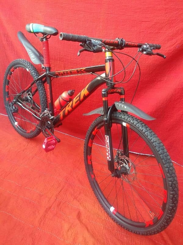 MTB CYCLE IMPORTED ORIGINAL SIZE 26 FOR 13 & ABOVE PERSON 9