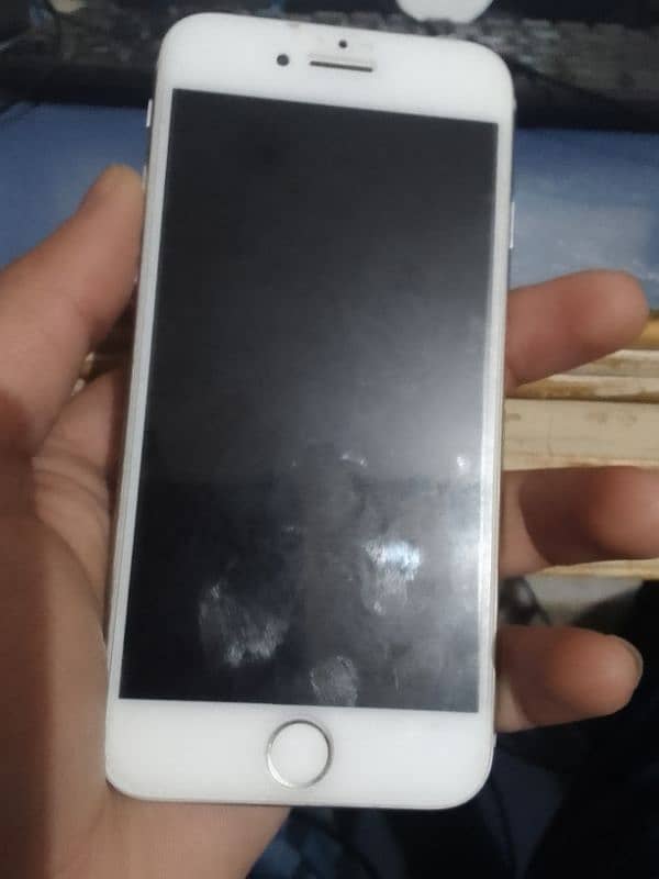 non- PTA iphone 8 for sale 1