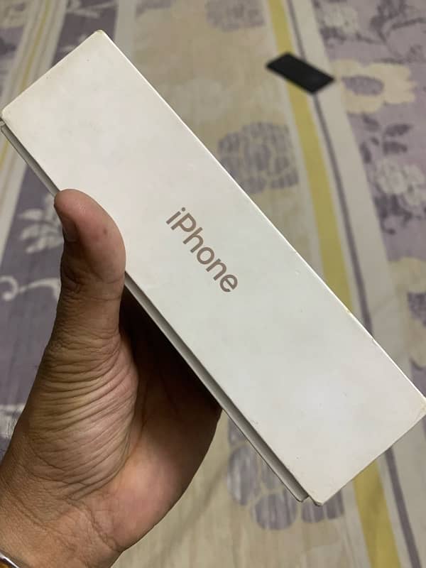 iphone xs max pta aproved box 6