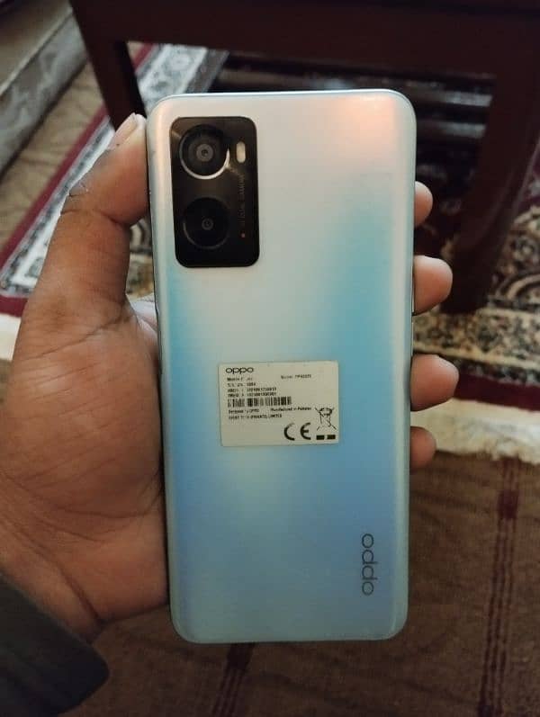 Oppo A76 (6/128gb) 2