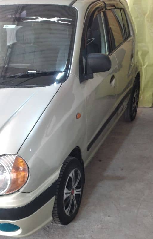 Hyundai Santro executive 2004 3