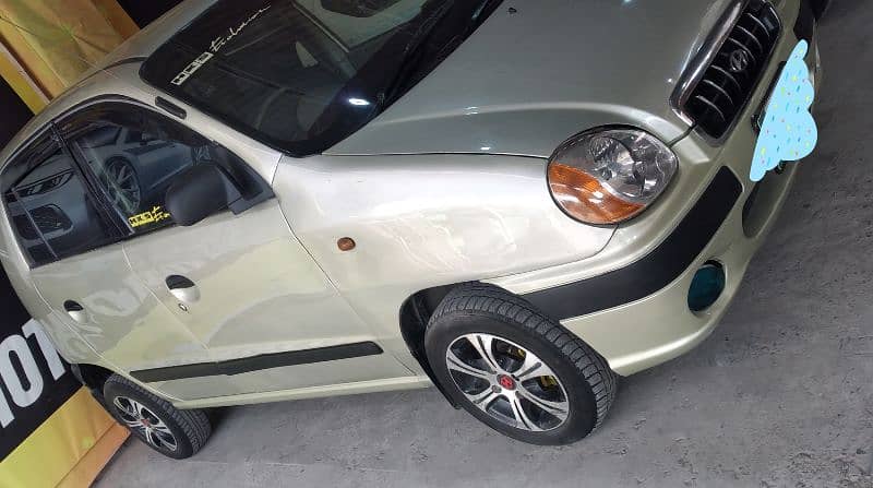 Hyundai Santro executive 2004 4