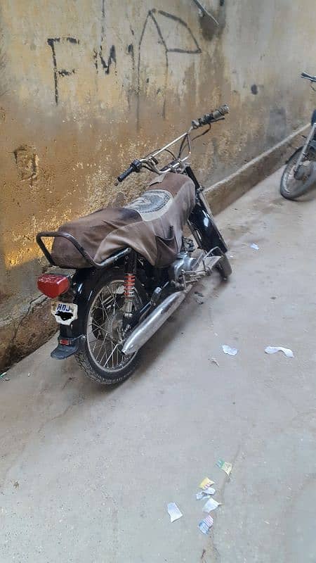 Honda cd 70 urgent sale 1