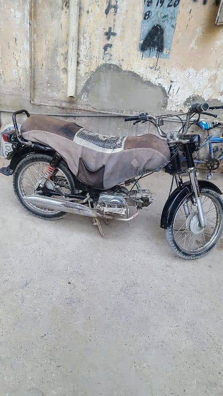 Honda cd 70 urgent sale 2