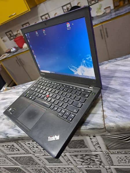 Lenovo i5 4th Thinkpad laptop 3