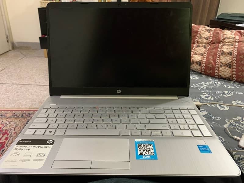 HP  15-dw3    Intel 1.3 11 Gen 2