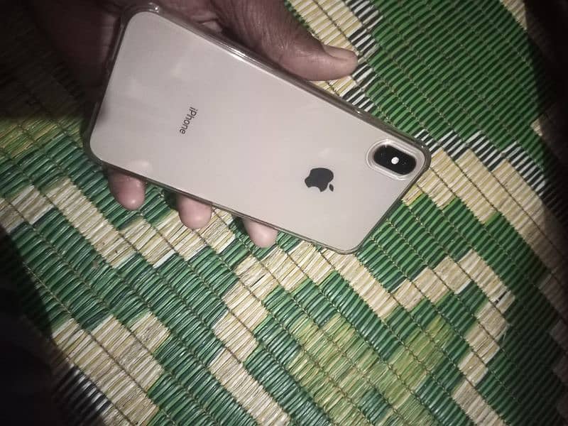 iphone xs max 64gb icloud lock 0