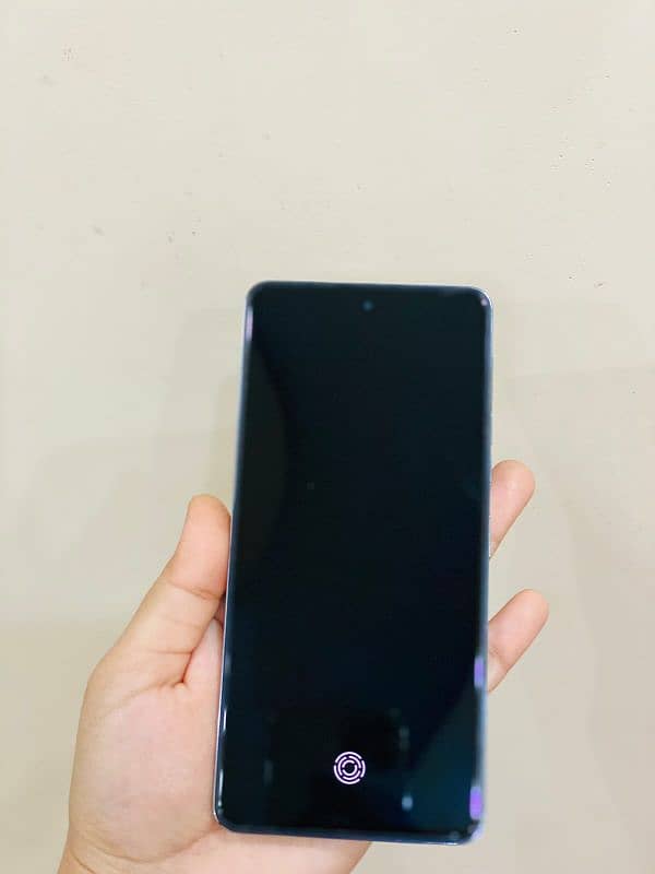 Tecno Camon 20 (8+8/256) Complete Saman 9