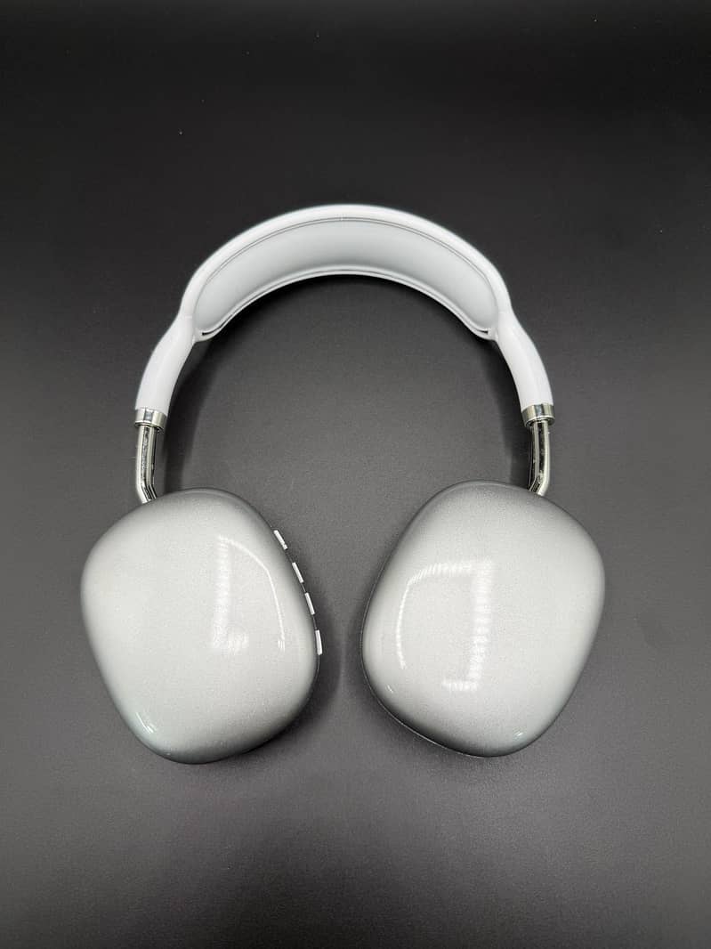 P9 Headphones - Designed For All - Day Comfort 2