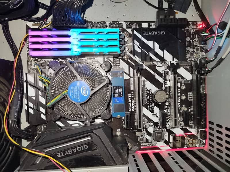 Intel Core i5 8th Generation With 32GB DDR4 (RGB) 3