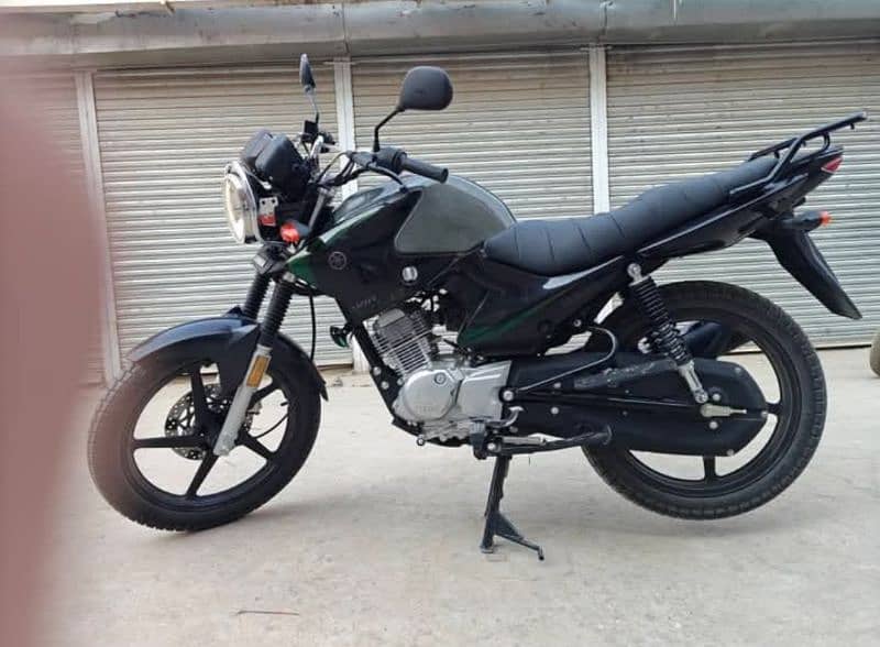 YAMAHA YBR 125 G 2025 Model 1800km drivern 0