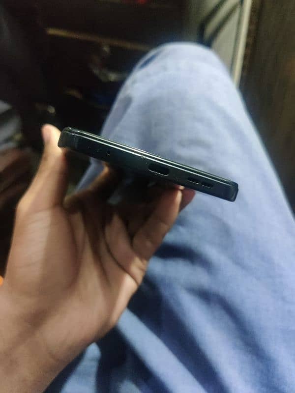 Redmi note 12 just glass break 2