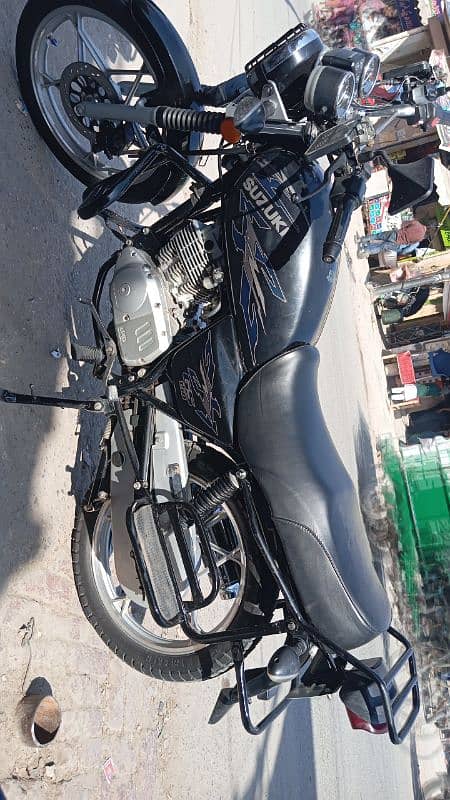 Suzuki GS 150 For Sale 2