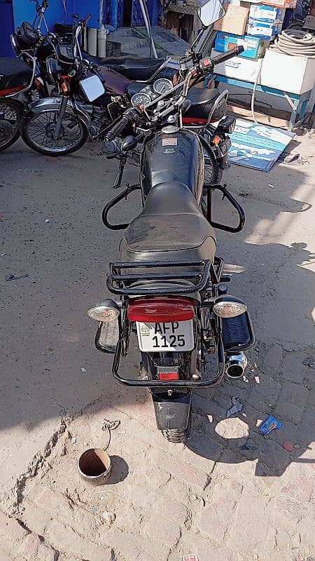 Suzuki GS 150 For Sale 7