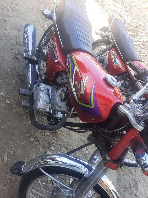 Honda 125 new condition 2