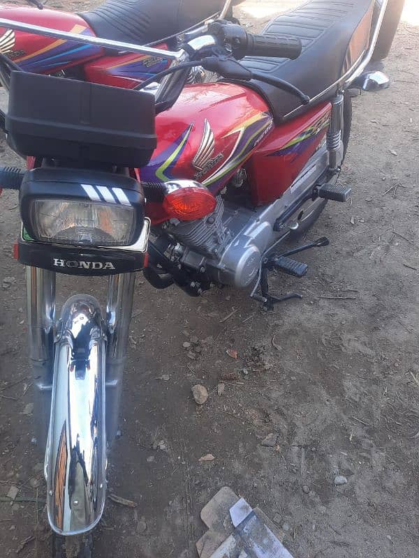 Honda 125 new condition 5