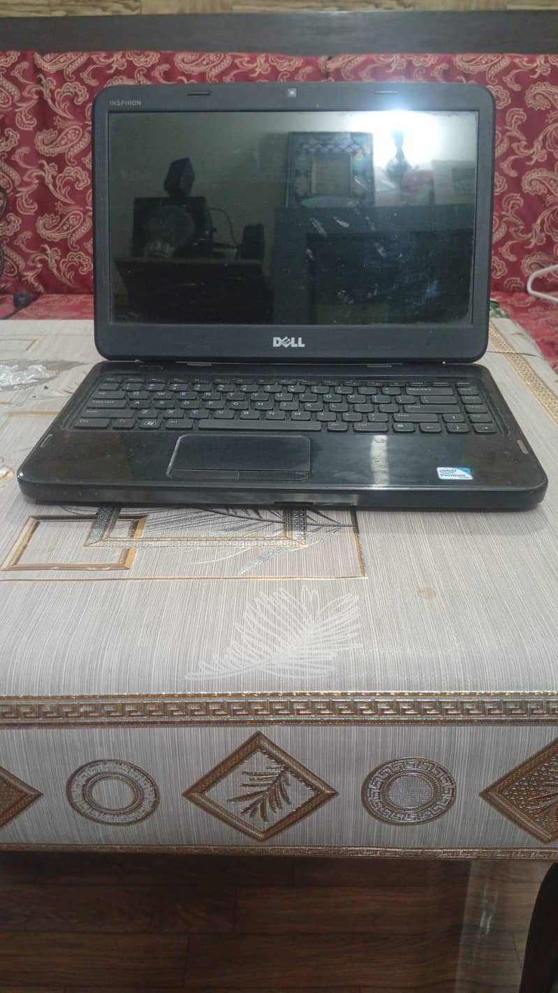 Windows7, 160 GB Hard Disk, 4 GB ROM, Pentium Series, 32Bit O. S 0