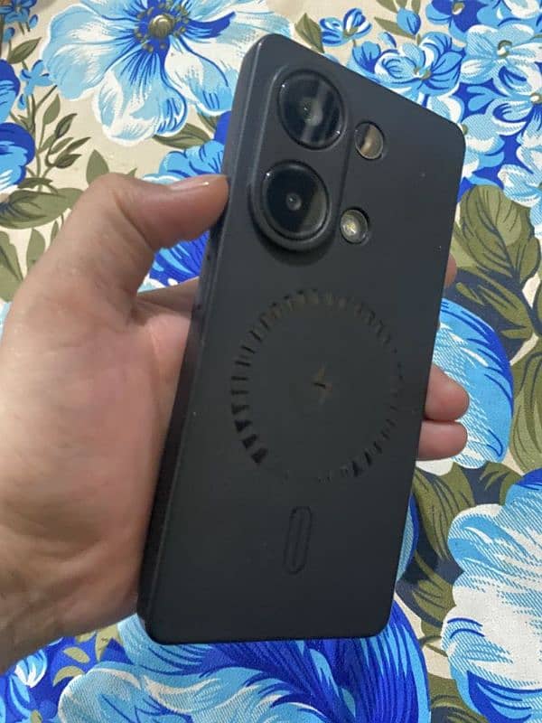 Redmi note 13 Pro With Box and charger 4